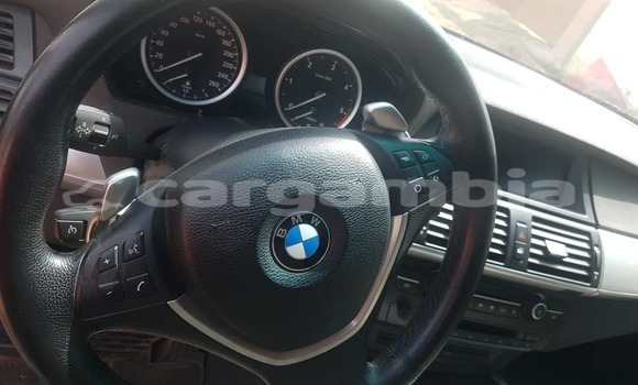 Acheter Import Voiture BMW X6 Blanc à Sukuta, Brikama Acheter Import Voiture BMW X6 Blanc à Sukuta, Brikama