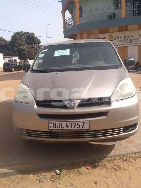 Big with watermark toyota sienna banjul banjul 2380