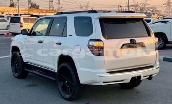 Buy Used Toyota Land Cruiser White Car in Bakau in Kanifing Buy Used Toyota Land Cruiser White Car in Bakau in Kanifing