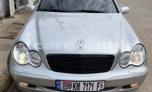 Buy Used Mercedes-Benz C180 coupe Other Car in Banjul in Banjul Buy Used Mercedes-Benz C180 coupe Other Car in Banjul in Banjul