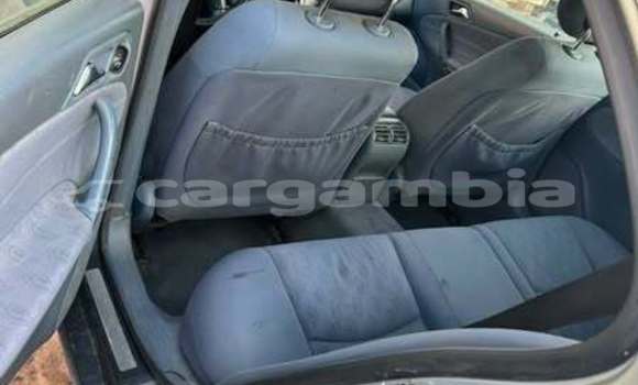 Buy Used Toyota Comfort White Car in Serekunda in Kanifing Buy Used Toyota Comfort White Car in Serekunda in Kanifing