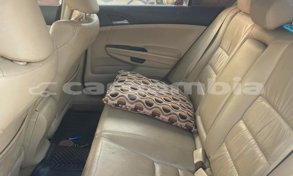Buy Used Honda Accord White Car in Banjul in Banjul Buy Used Honda Accord White Car in Banjul in Banjul
