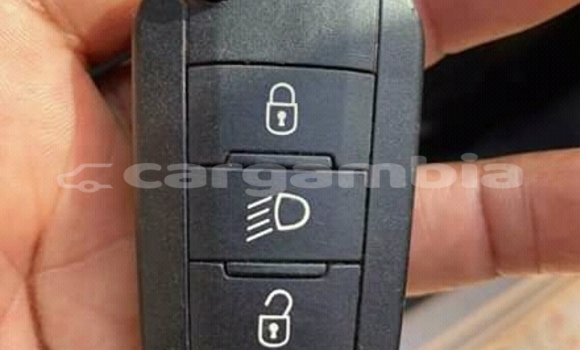 Buy Import Peugeot 208 White Car in Sukuta in Brikama Buy Import Peugeot 208 White Car in Sukuta in Brikama