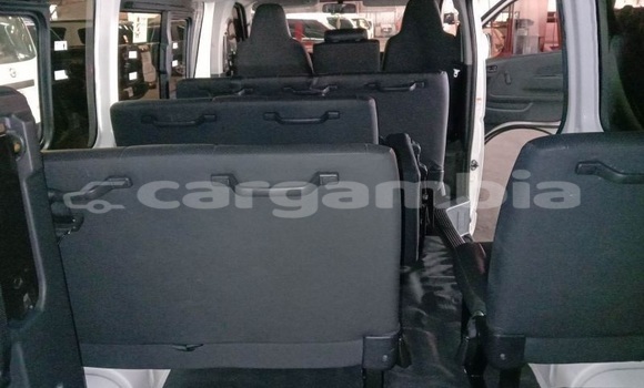 اشتري مستعمل Toyota Hiace White سيارة في Banjul في Banjul اشتري مستعمل Toyota Hiace White سيارة في Banjul في Banjul