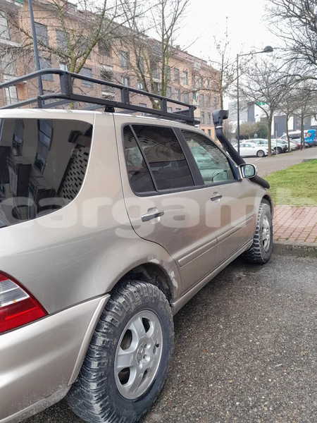 Big with watermark mercedes benz m klasse brikama gunjur 2484