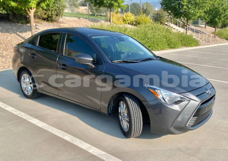 Big with watermark toyota yaris banjul banjul 2510