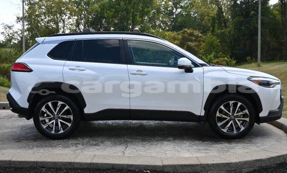 Acheter Occasion Voiture Toyota Corolla Cross Blanc à Banjul, Banjul Acheter Occasion Voiture Toyota Corolla Cross Blanc à Banjul, Banjul