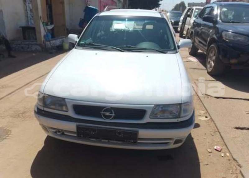 Big with watermark opel astra kanifing serekunda 2546