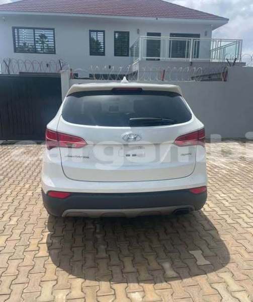 Big with watermark hyundai santa fe kanifing serekunda 2550