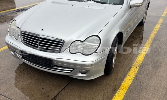 Buy Used Mercedes-Benz C-klasse Silver Car in Serekunda in Kanifing