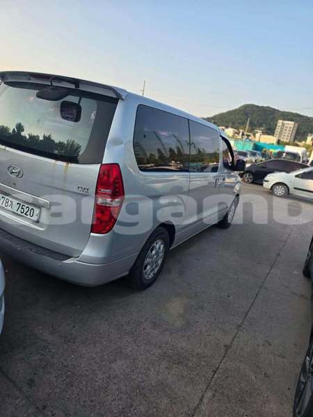 Big with watermark hyundai starex banjul banjul 2576