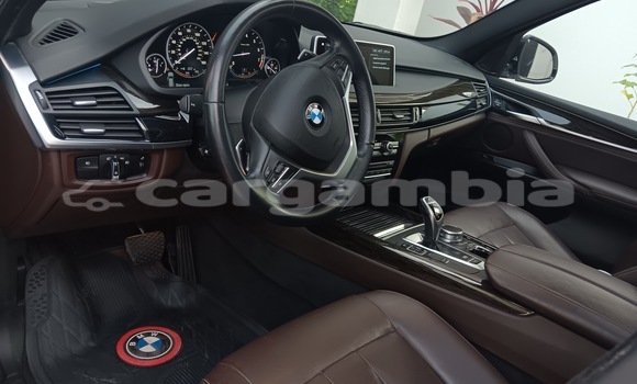 اشتري مستعمل BMW X5 White سيارة في Sukuta في Brikama اشتري مستعمل BMW X5 White سيارة في Sukuta في Brikama