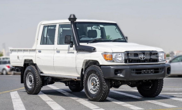 اشتري مستعمل Toyota Land Cruiser White سيارة في Banjul في Banjul اشتري مستعمل Toyota Land Cruiser White سيارة في Banjul في Banjul
