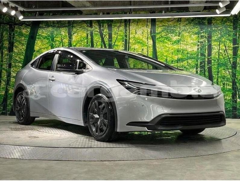 Big with watermark toyota prius kanifing serekunda 2616