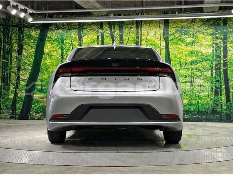 Big with watermark toyota prius kanifing serekunda 2616