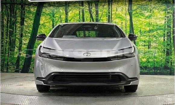 اشتري مستعمل Toyota Prius Silver سيارة في Serekunda في Kanifing اشتري مستعمل Toyota Prius Silver سيارة في Serekunda في Kanifing