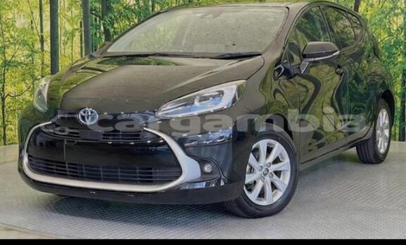 اشتري مستعمل Toyota Aqua Silver سيارة في Serekunda في Kanifing اشتري مستعمل Toyota Aqua Silver سيارة في Serekunda في Kanifing