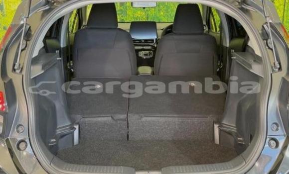 اشتري مستعمل Toyota Aqua Silver سيارة في Serekunda في Kanifing اشتري مستعمل Toyota Aqua Silver سيارة في Serekunda في Kanifing