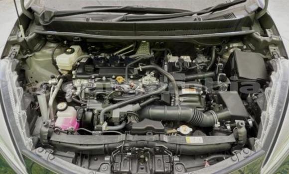 اشتري مستعمل Toyota Aqua Silver سيارة في Serekunda في Kanifing اشتري مستعمل Toyota Aqua Silver سيارة في Serekunda في Kanifing