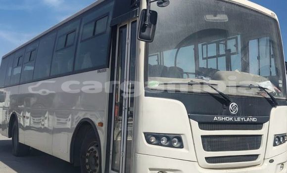 Dieundeu Occasion Man Silent White 4x4 in Gambissara in Basse Dieundeu Occasion Man Silent White 4x4 in Gambissara in Basse