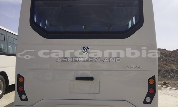 Dieundeu Occasion Man Silent White 4x4 in Gambissara in Basse Dieundeu Occasion Man Silent White 4x4 in Gambissara in Basse