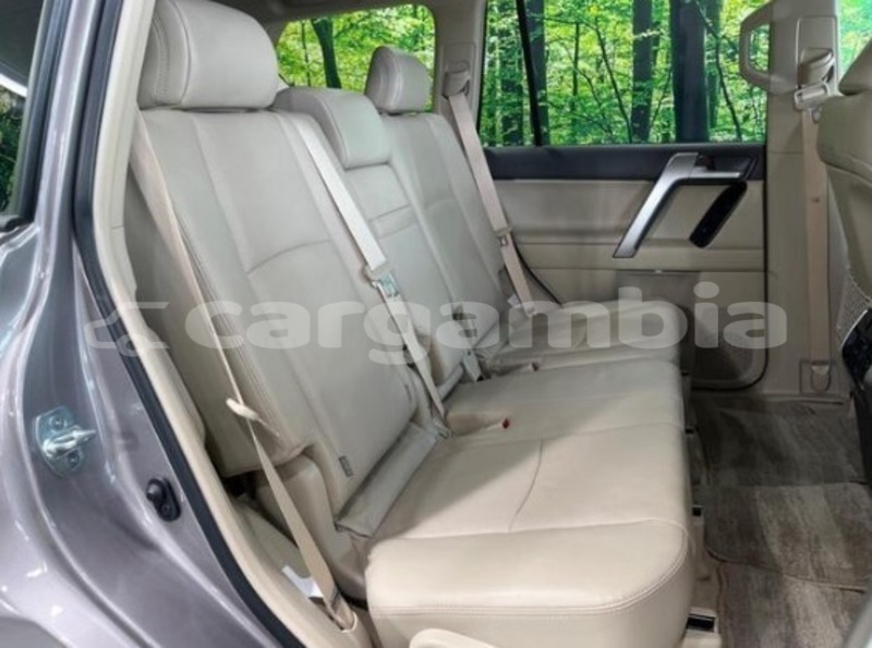 Big with watermark toyota land cruiser prado kanifing serekunda 2619