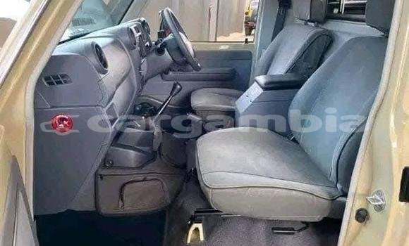 اشتري مستعمل Toyota Land Cruiser Beige سيارة في Banjul في Banjul اشتري مستعمل Toyota Land Cruiser Beige سيارة في Banjul في Banjul