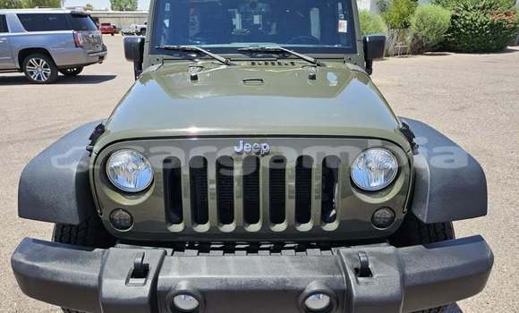 Buy Used Jeep Wrangler Green Car in Banjul in Banjul