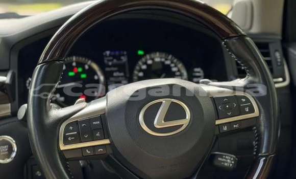 اشتري مستعمل Lexus LX 570 White سيارة في Serekunda في Kanifing اشتري مستعمل Lexus LX 570 White سيارة في Serekunda في Kanifing
