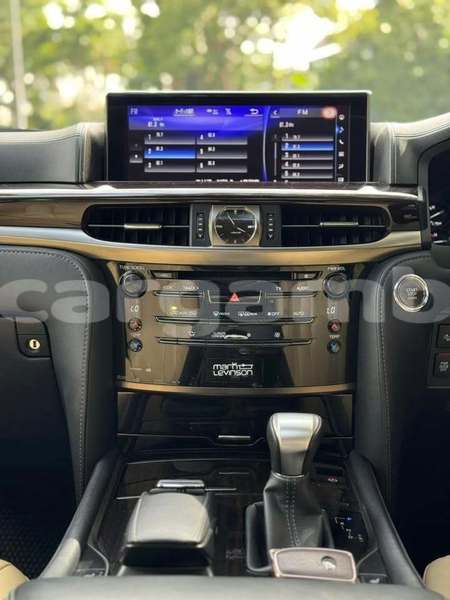 Big with watermark lexus lx 570 kanifing serekunda 2633