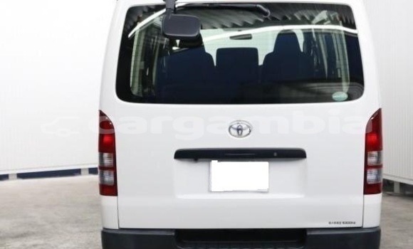 اشتري مستعمل Toyota Hiace White سيارة في Banjul في Banjul اشتري مستعمل Toyota Hiace White سيارة في Banjul في Banjul