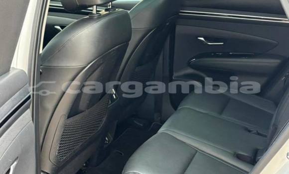 Buy Used Hyundai Tucson White Car in Banjul in Banjul Buy Used Hyundai Tucson White Car in Banjul in Banjul