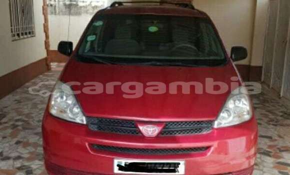 Buy Used Toyota Sienna Red Car in Sukuta in Brikama Buy Used Toyota Sienna Red Car in Sukuta in Brikama