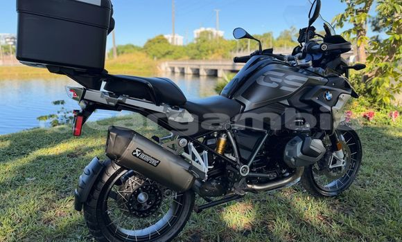 Dieundeu Occasion BMW GS Black Bike in Bansang in Janjanbureh Dieundeu Occasion BMW GS Black Bike in Bansang in Janjanbureh