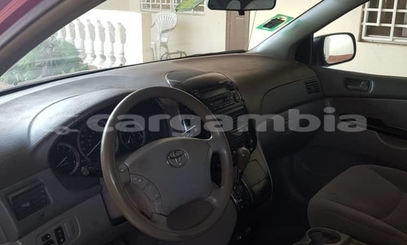 Buy Used Toyota Sienna Red Car in Sukuta in Brikama Buy Used Toyota Sienna Red Car in Sukuta in Brikama