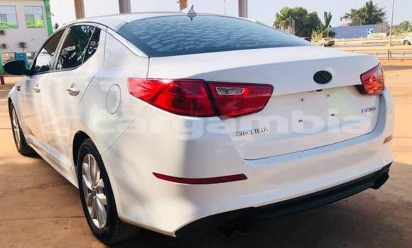 Buy Used Kia Optima White Car in Banjul in Banjul Buy Used Kia Optima White Car in Banjul in Banjul