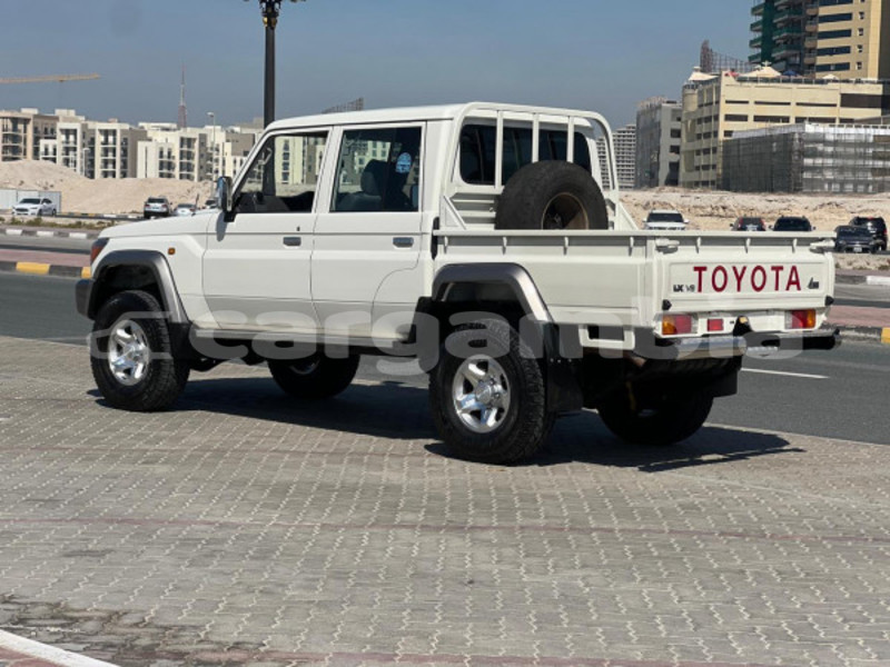 Big with watermark toyota land cruiser kuntaur kuntaur 2677