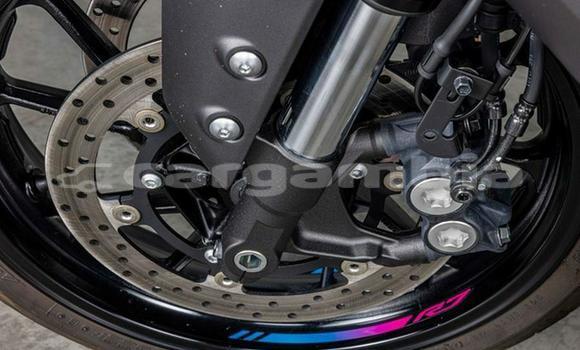 Acheter Occasion Moto Yamaha YZF Noir à Serekunda, Kanifing Acheter Occasion Moto Yamaha YZF Noir à Serekunda, Kanifing