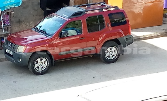 اشتري مستعمل Nissan Xterra Red سيارة في Banjul في Banjul