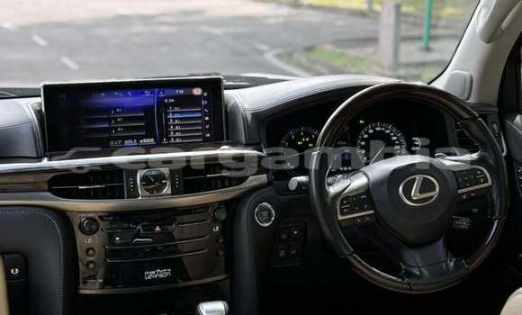 Acheter Occasion Voiture Lexus LX 570 Blanc à Banjul, Banjul Acheter Occasion Voiture Lexus LX 570 Blanc à Banjul, Banjul