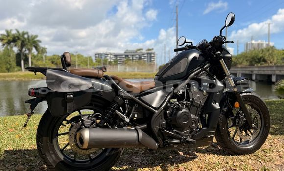 Buy Used Honda Rebel Black Bike in Bansang in Janjanbureh Buy Used Honda Rebel Black Bike in Bansang in Janjanbureh