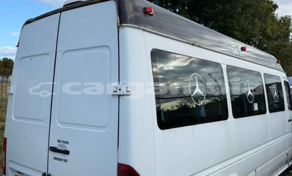 Buy Used Mercedes-Benz Vito White Car in Banjul in Banjul