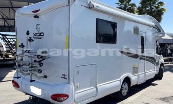 Dieundeu Occasion Fiat Ulysse White Auto in Banjul in Banjul Dieundeu Occasion Fiat Ulysse White Auto in Banjul in Banjul