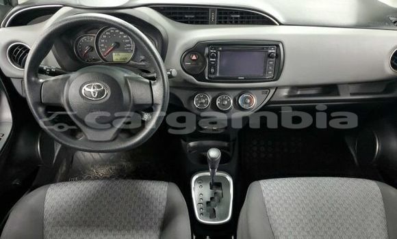 Dieundeu Occasion Toyota Yaris Silver Auto in Banjul in Banjul Dieundeu Occasion Toyota Yaris Silver Auto in Banjul in Banjul