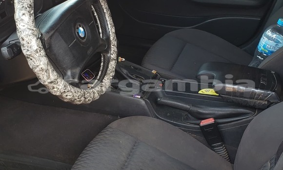 Dieundeu Imported BMW 3–Series Blue Auto in Bakau in Kanifing Dieundeu Imported BMW 3–Series Blue Auto in Bakau in Kanifing