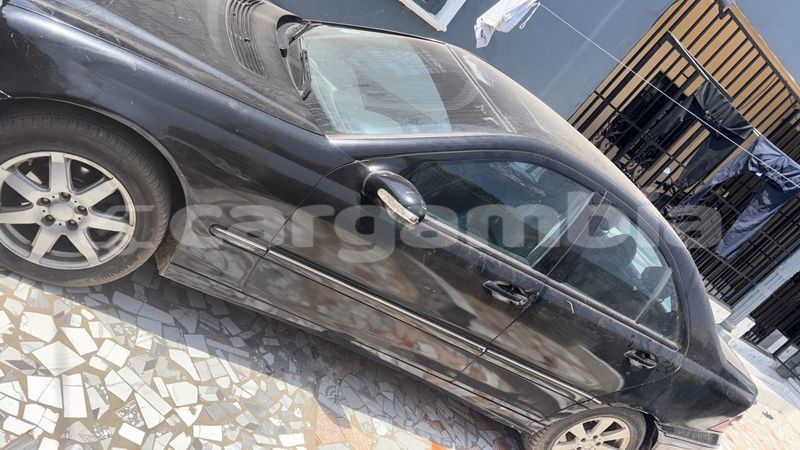 Big with watermark mercedes benz c classe kanifing bakau 2781