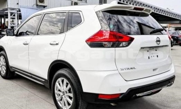 Dieundeu Occasion Nissan X-Trail White Auto in Banjul in Banjul Dieundeu Occasion Nissan X-Trail White Auto in Banjul in Banjul