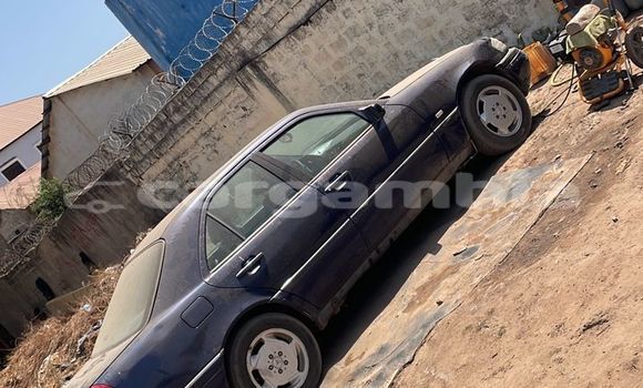 Dieundeu Imported Mercedes-Benz C-Classe Blue Auto in Bakau in Kanifing Dieundeu Imported Mercedes-Benz C-Classe Blue Auto in Bakau in Kanifing