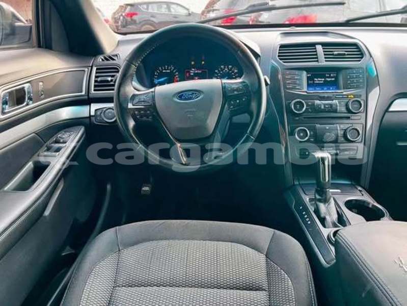 Big with watermark ford explorer banjul banjul 2812
