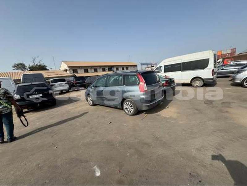 Big with watermark citroen c4 banjul banjul 2816
